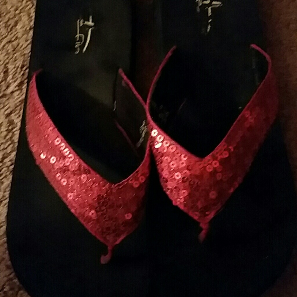 Women's size 8 blue fin flip flops - Picture 3 of 3